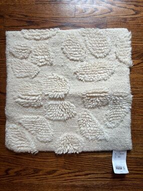 H&M Cream Textured Accent Pillow Cover